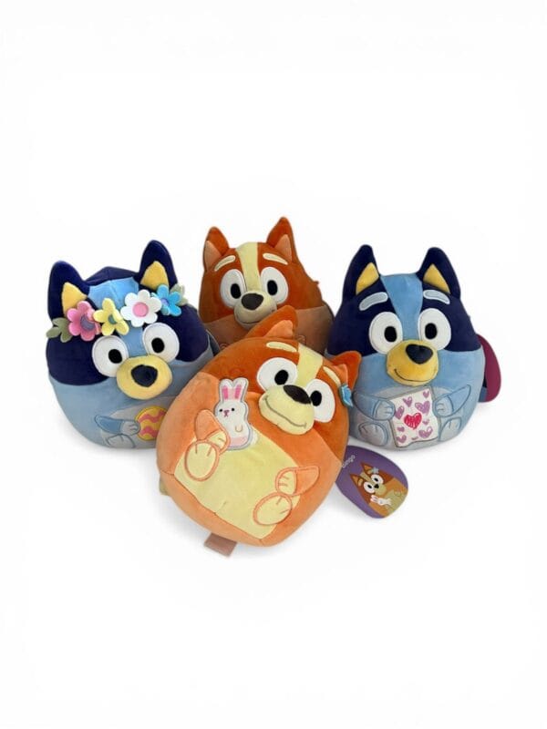 peluche de Bluey (2) Peluche Bluey Azul Edición Pascua 🐣 (23 cm)