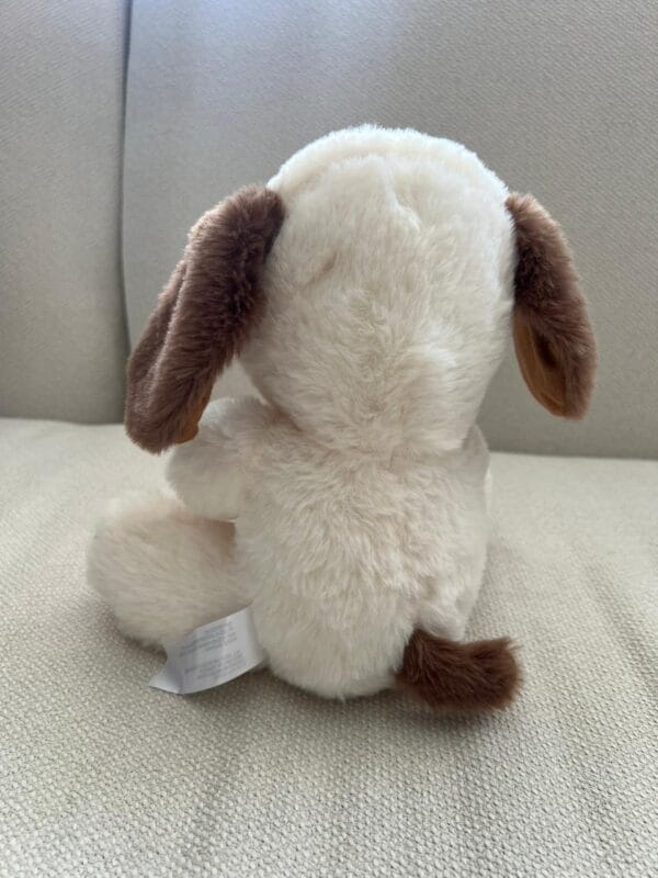 Peluche Perrito con Dona Decorativa (5) Peluche Perrito con Dona Decorativa