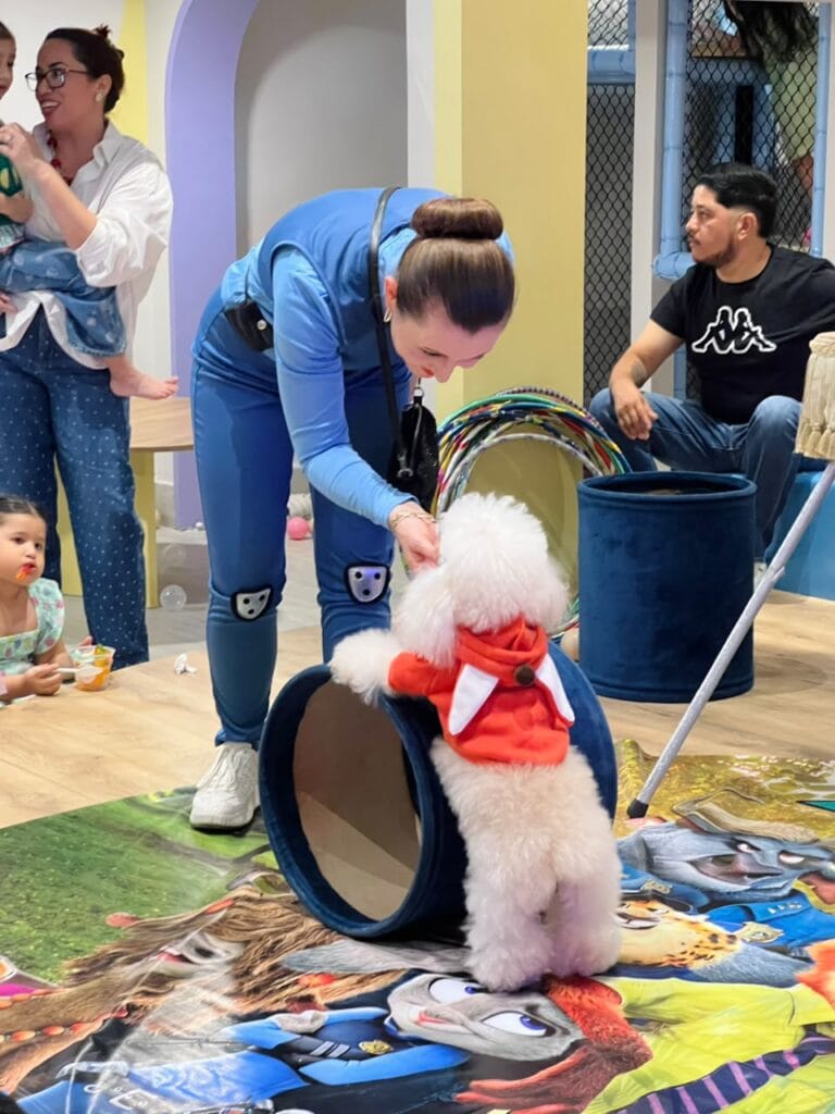 Show Liana y sus Perritos Educados con temática Zootopia, foto 13